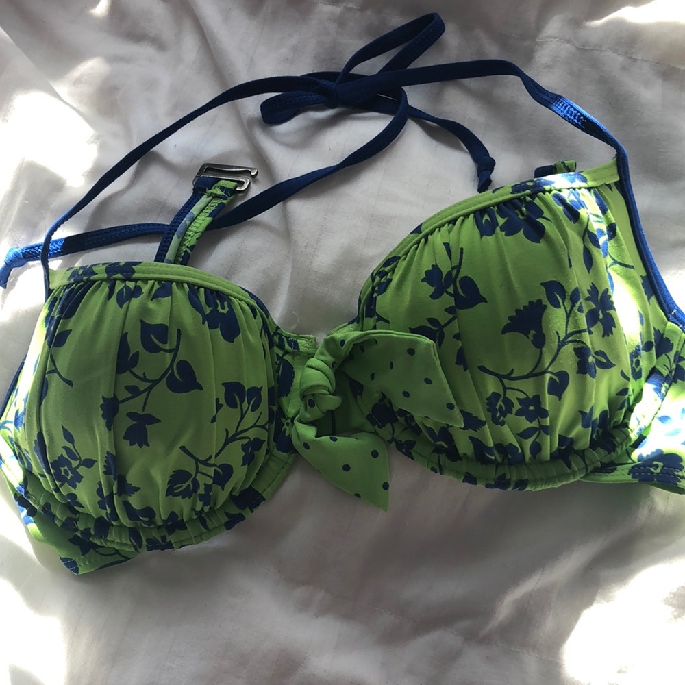 Abercrombie & Fitch Bikini Top